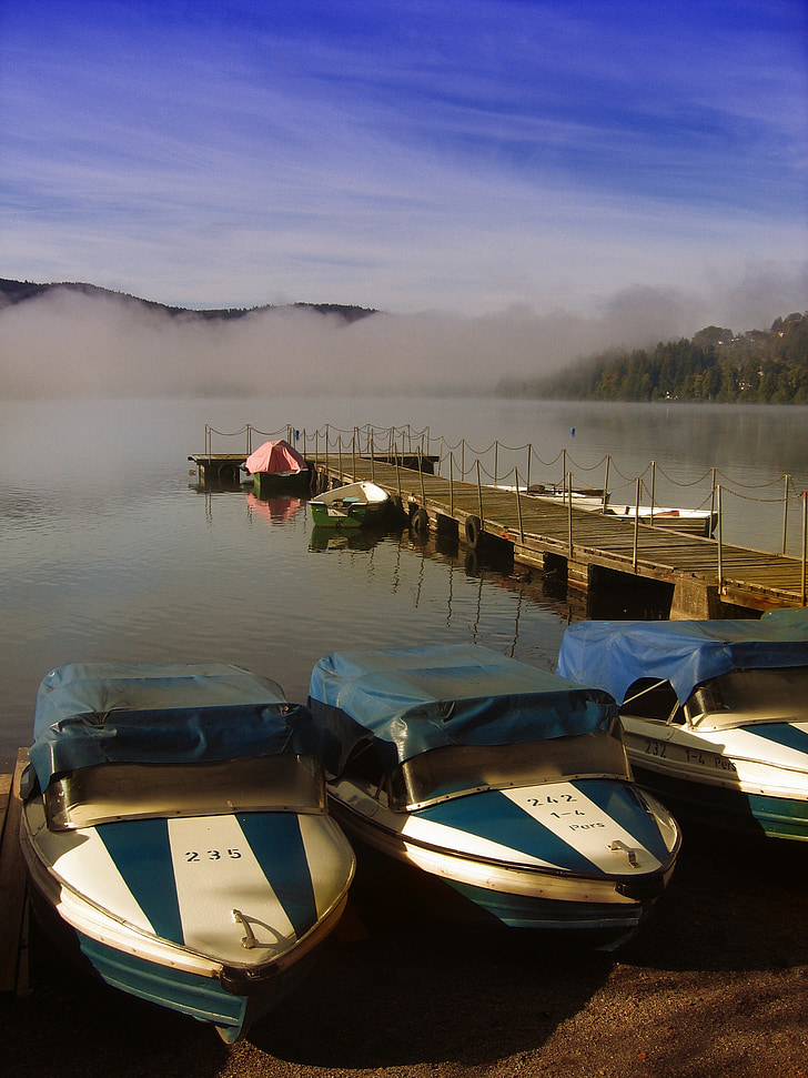 boats-port-web-lake-preview