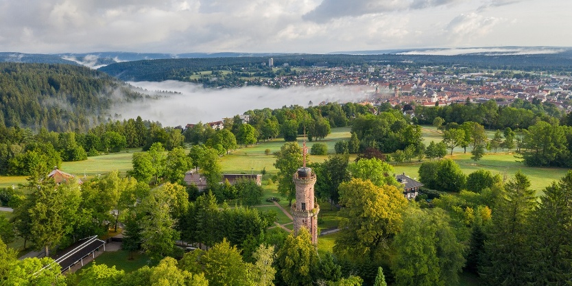 drohnenfoto-kienberg-mit-blick-auf-freudenstadt